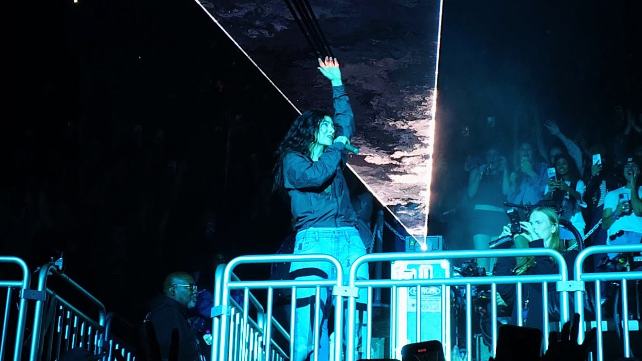 Lorde - FULL Concert, LIVE in Berkeley, Oct 19, 2025, Ultrasound Tour @ The Greek Theatre