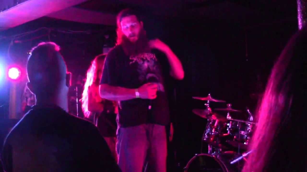 Abdicate performing during Louisville Deathfest
