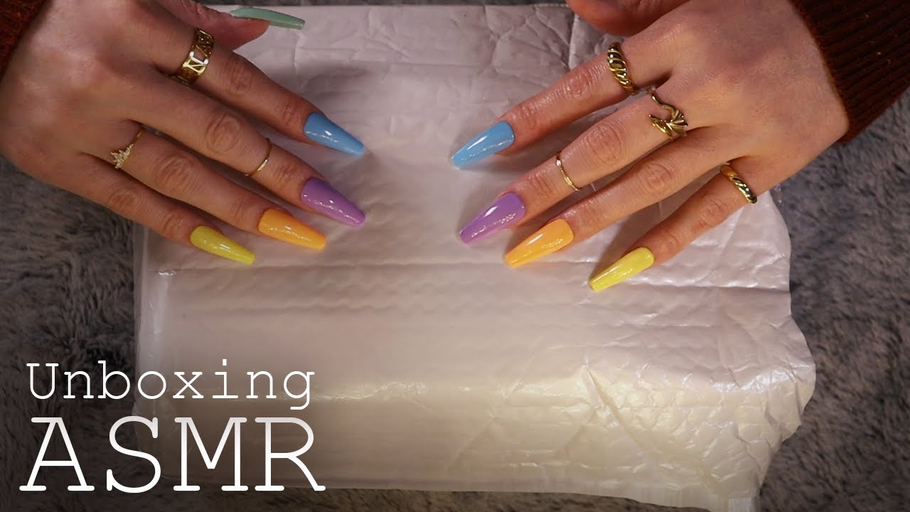 ASMR AliExpress Bag Unboxing (🎧 soft spoken, crinkles, tapping & scratching)