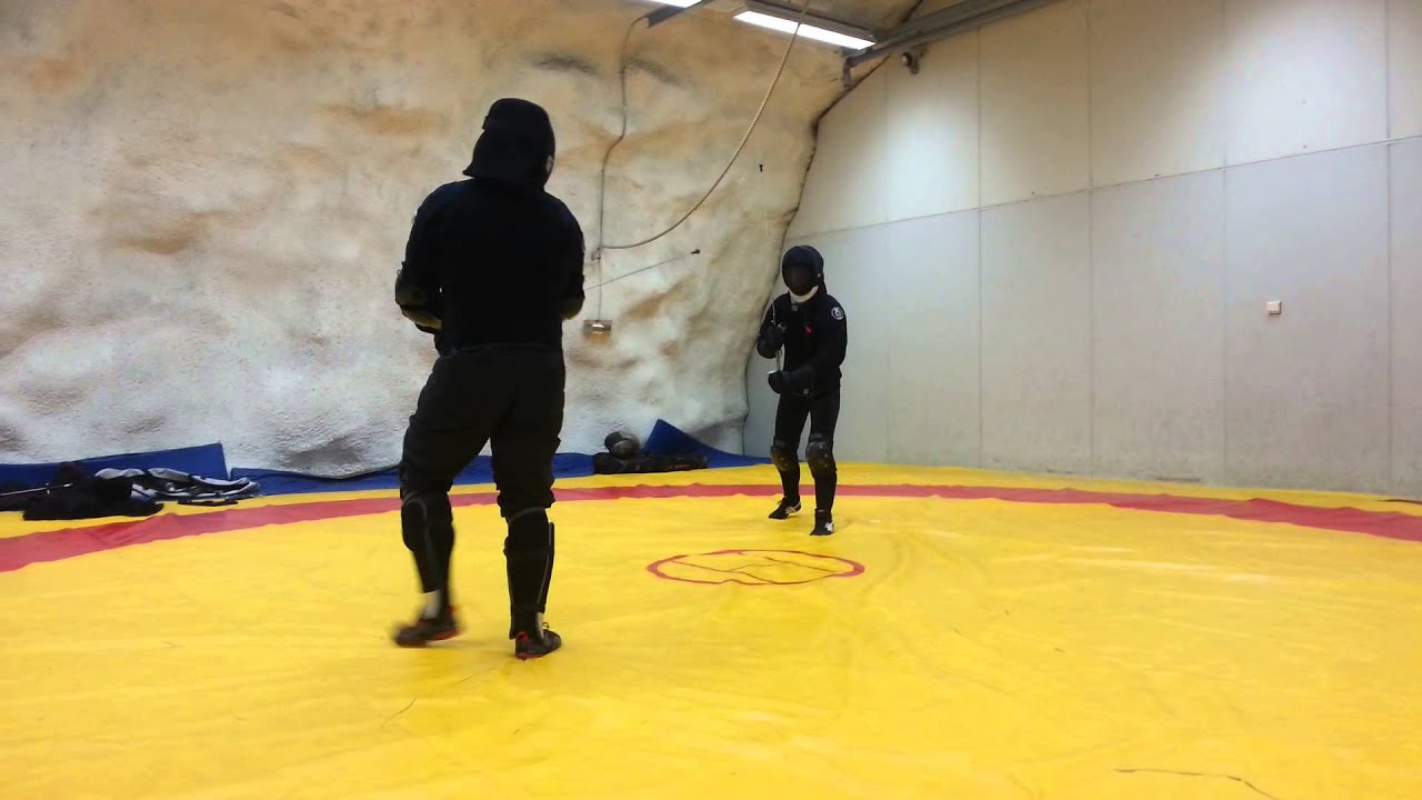 Axel Pettersson vs. Eliisa Keskinen with longsword
