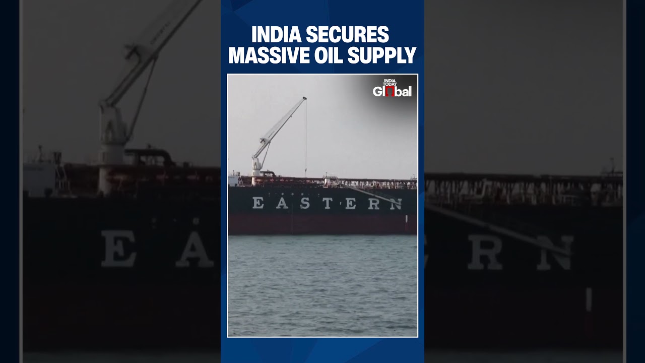 Indian Tanker Jag Laadki Delivers 80,886 MT UAE Crude Oil to Adani Mundra Port Gujarat |#shorts