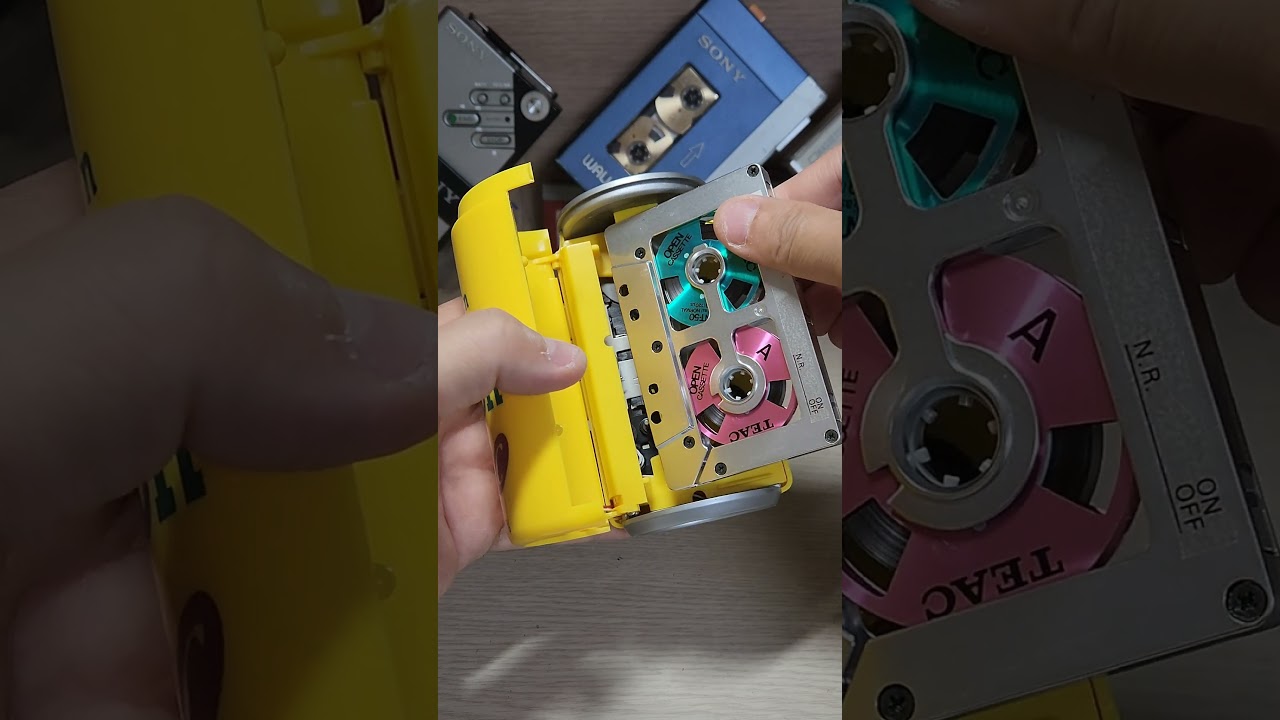 Lemon Cassette Player Walkman 