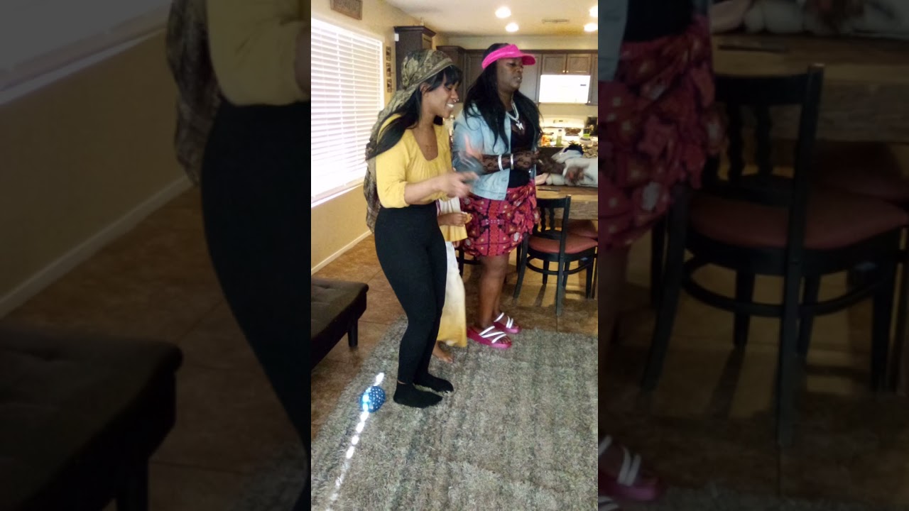 My mom, Lu'Rae and Zayana singing karaoke 🎤 together.