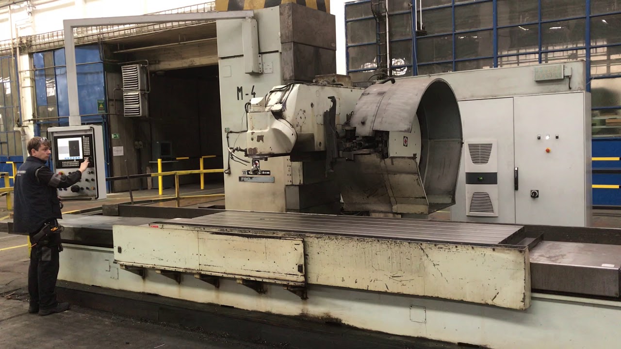 Lot 2 - Tos Kurim FSQ 80 CNC Bedmill
