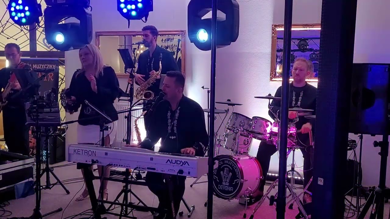 Devenir Band_ Bo lato rozpala każdego G&oacute;rala😎