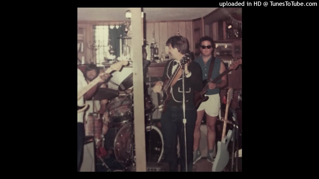 01 - Crosscut Saw - Back Room Blues Band
