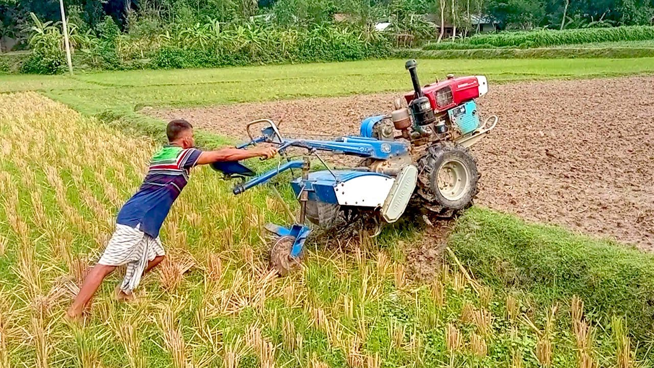 Time to take the power tiller off the Road | Power Tiller | tractor machine |দক্ষ ড্রাইভিং ট্রাক্টর