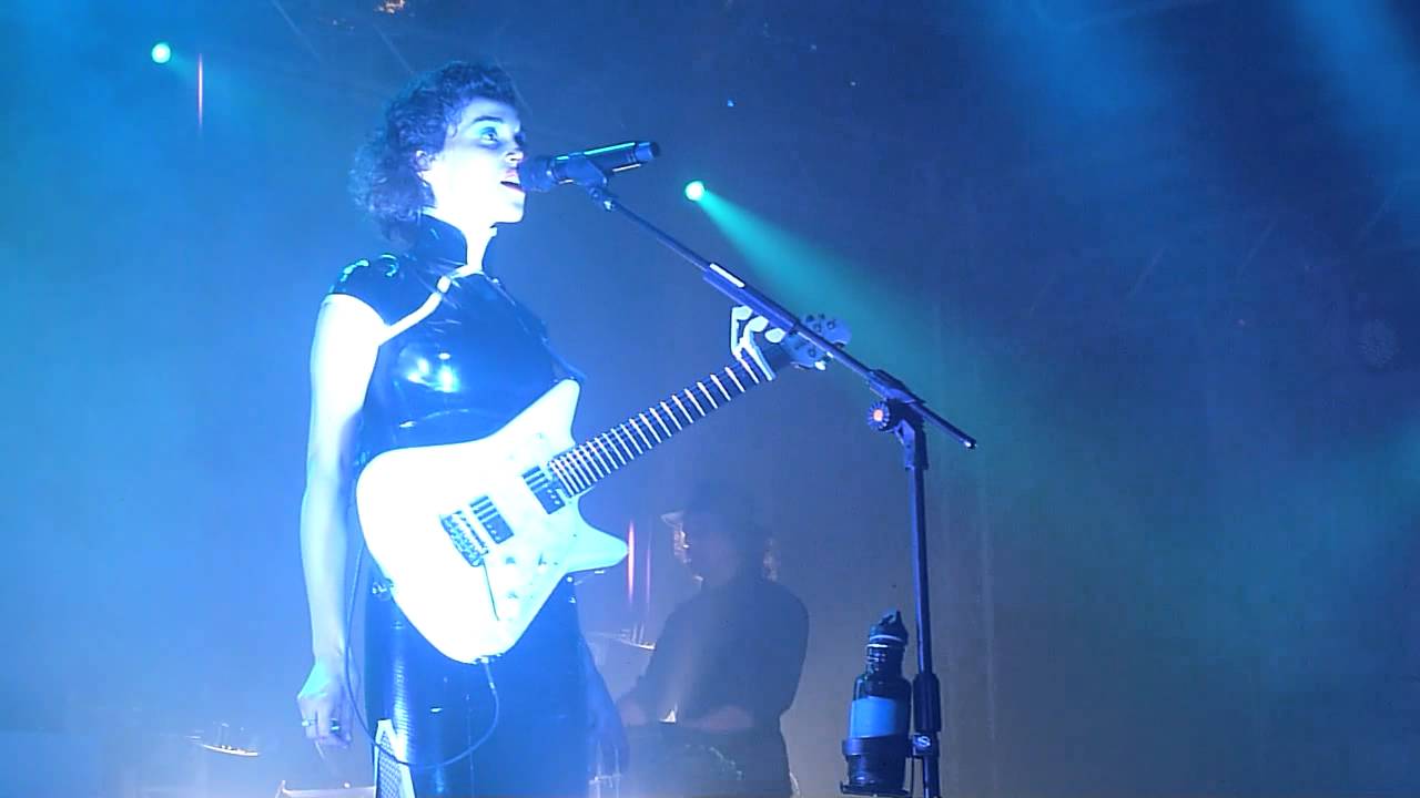 St. Vincent - Chloe In the Afternoon (Live @ Legacy, Taipei, Taiwan 2-17-2015)