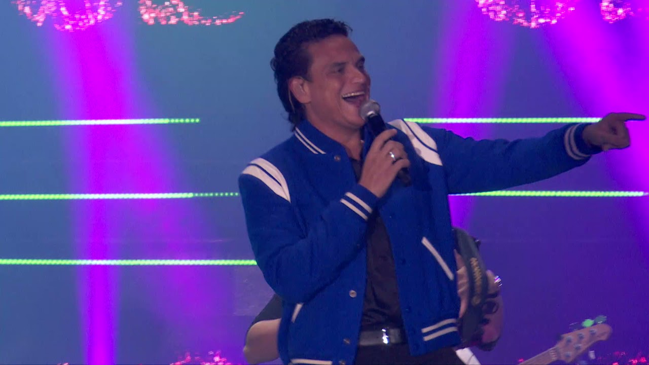 SILVESTRE DANGOND LAS LOCURAS MIAS BOGOTA EN VIVO