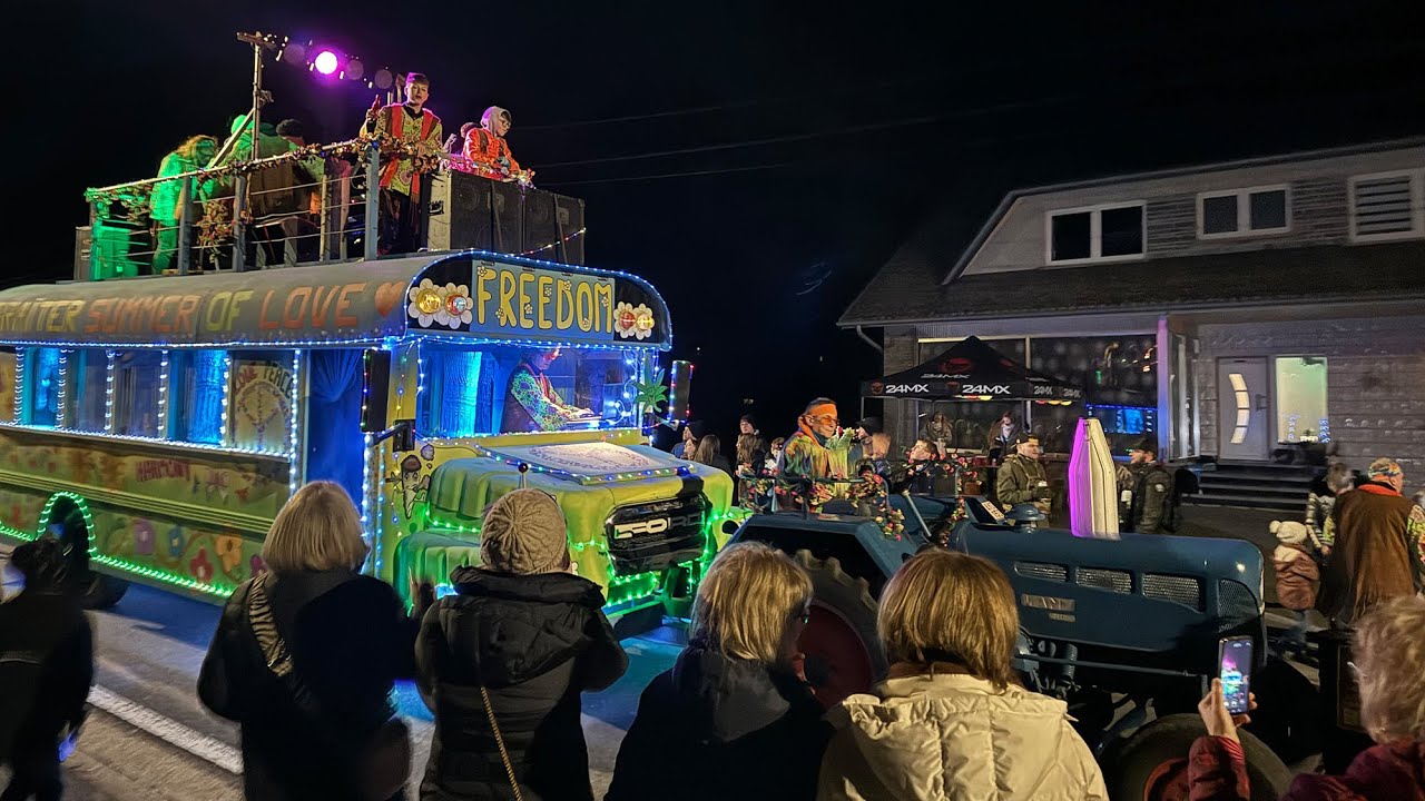 Karneval im Dunkeln: Zweiter Nachtzug in Grüfflingen