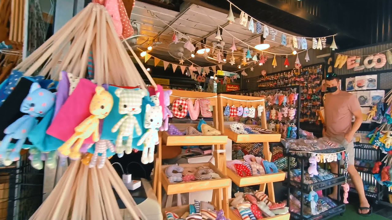 Chatuchak Market lively once again-World's largest weekend market, 2022