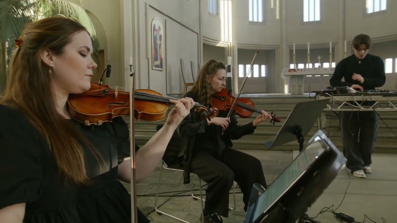 Aaron Hibell &ndash; Orchestral Session (Live From Iceland)