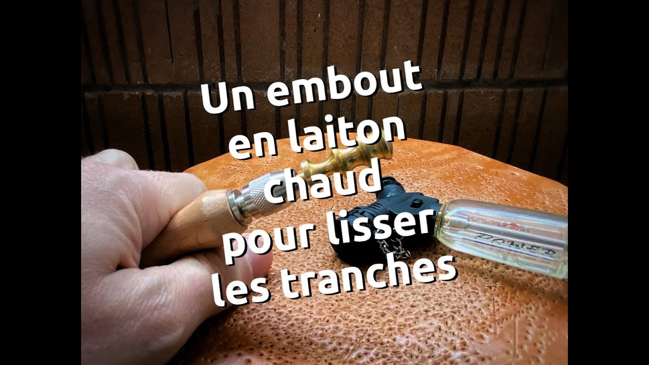 Un embout en laiton chauffé pour lisser les tranches du cuir- point-sellier.com