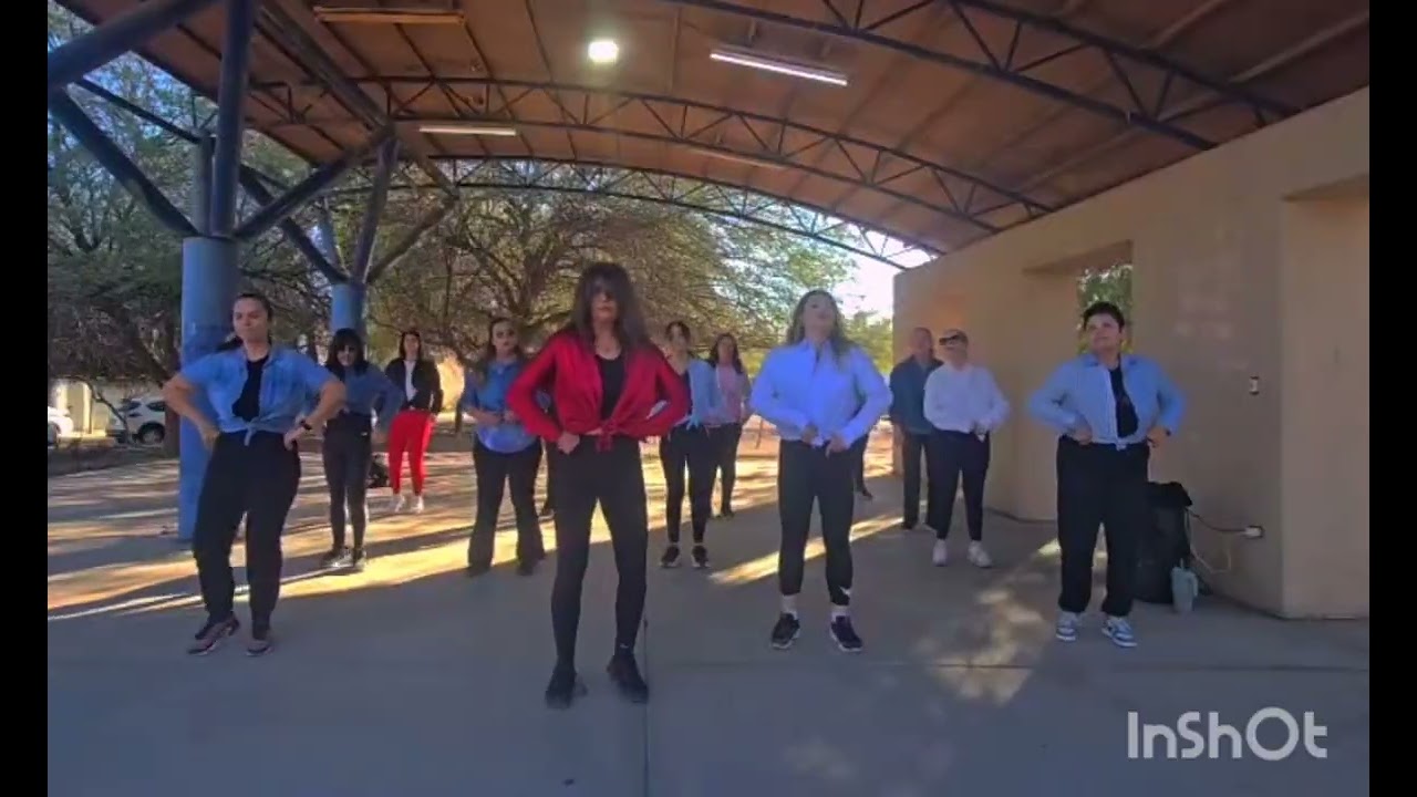 LA MORRITA ( XAVI &CARIN LEON) COREOGRAFIA  LUDY ENRIQUEZ