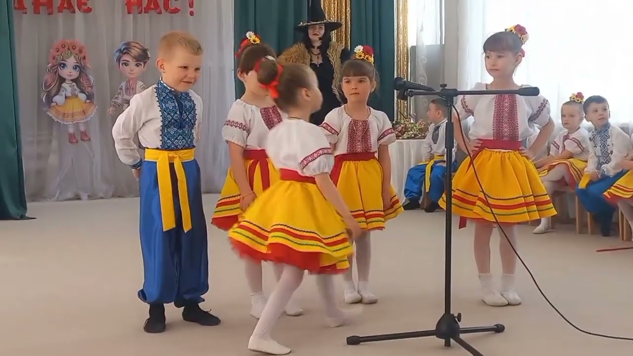Патріотичне свято у середній групі