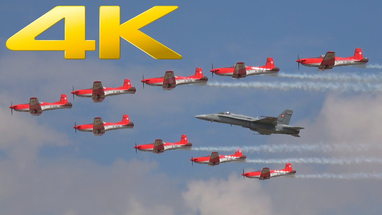 4K | Epic Swiss F-18 Hornet solo air display at RIAT 2018