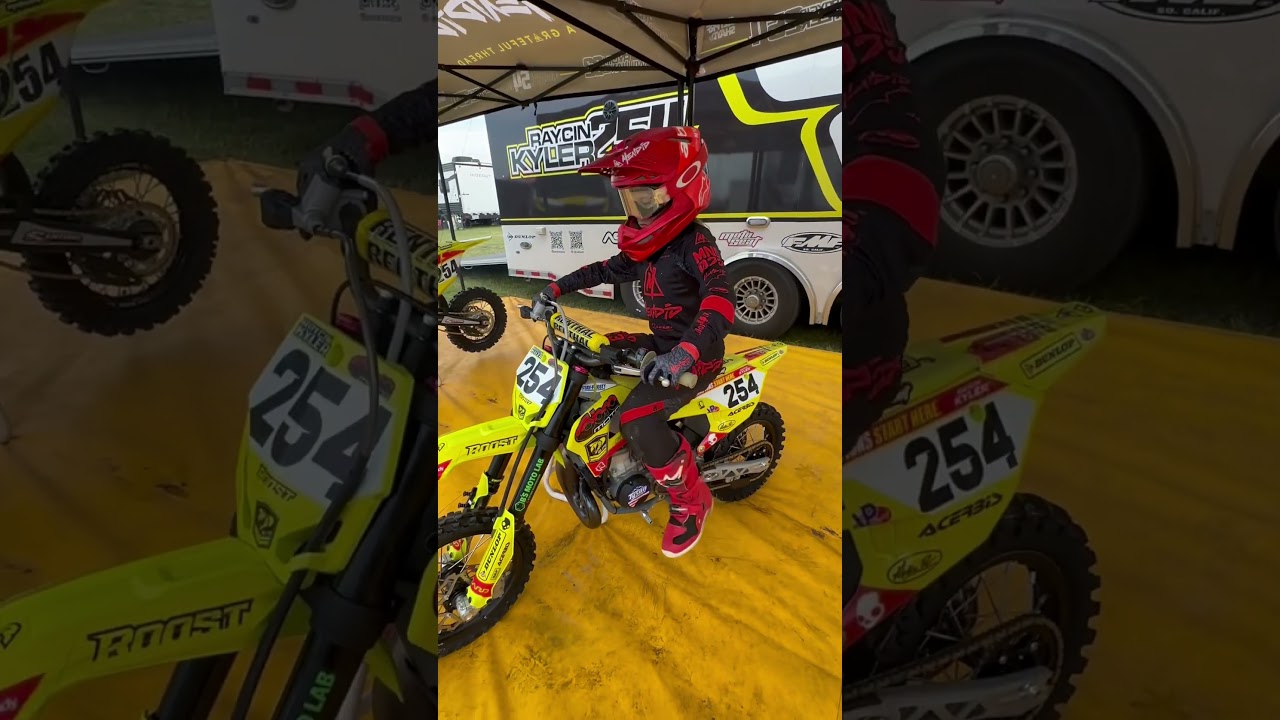 🤓 #motocrosss #moto #mxgirl #motorsport #girlsrace #mx #girlsmoto #mendid #acdc