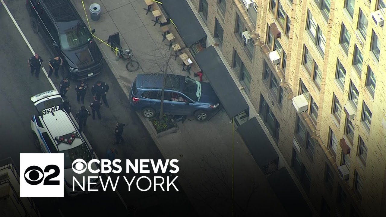 Car slams into building on Upper East Side