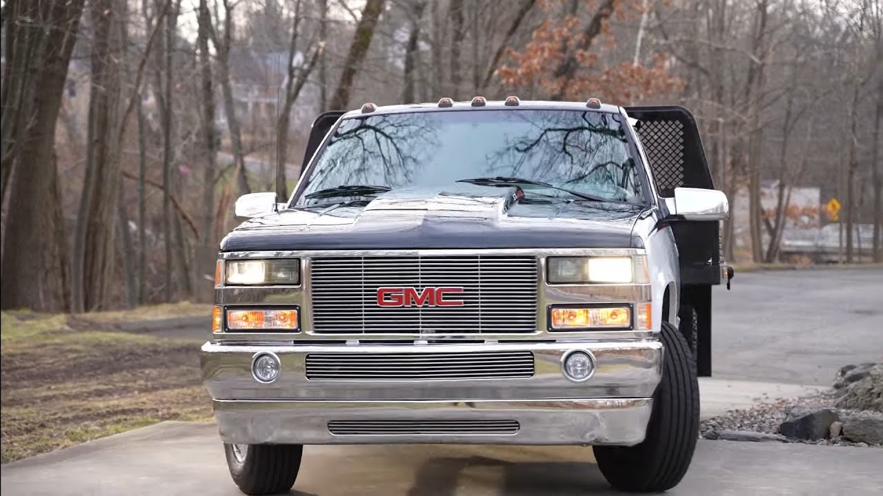 1995 GMC 3500 DUALLY 11' Flatbed 5.7 L V8 5 speed for sale