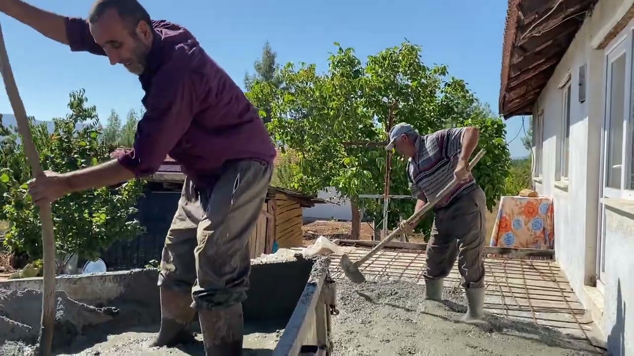 FEVZİ USTA BETON ATIYOR. ELELRİNE SAĞLIK. 2025. foto ayfa