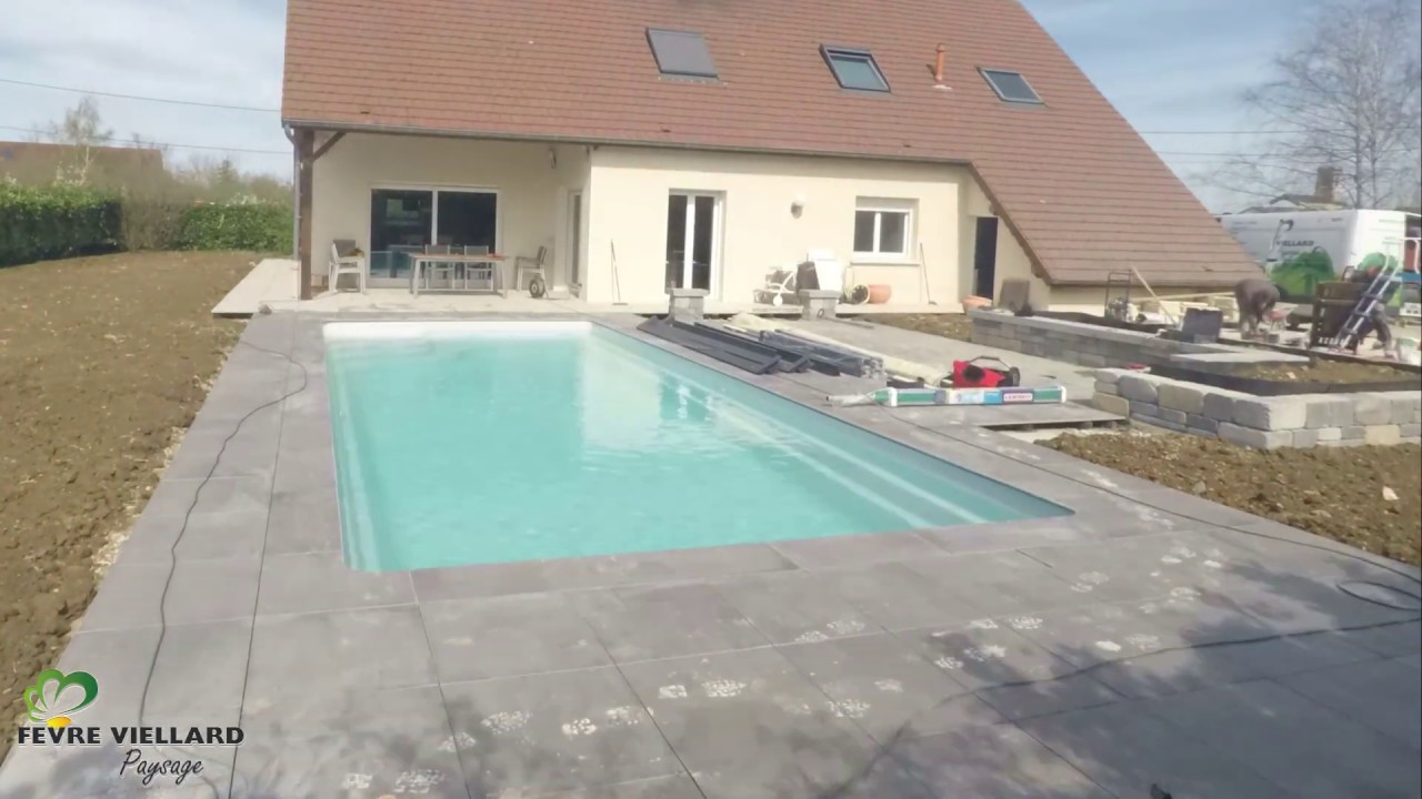 Timelapse Aménagement d'une cour chez un particulier