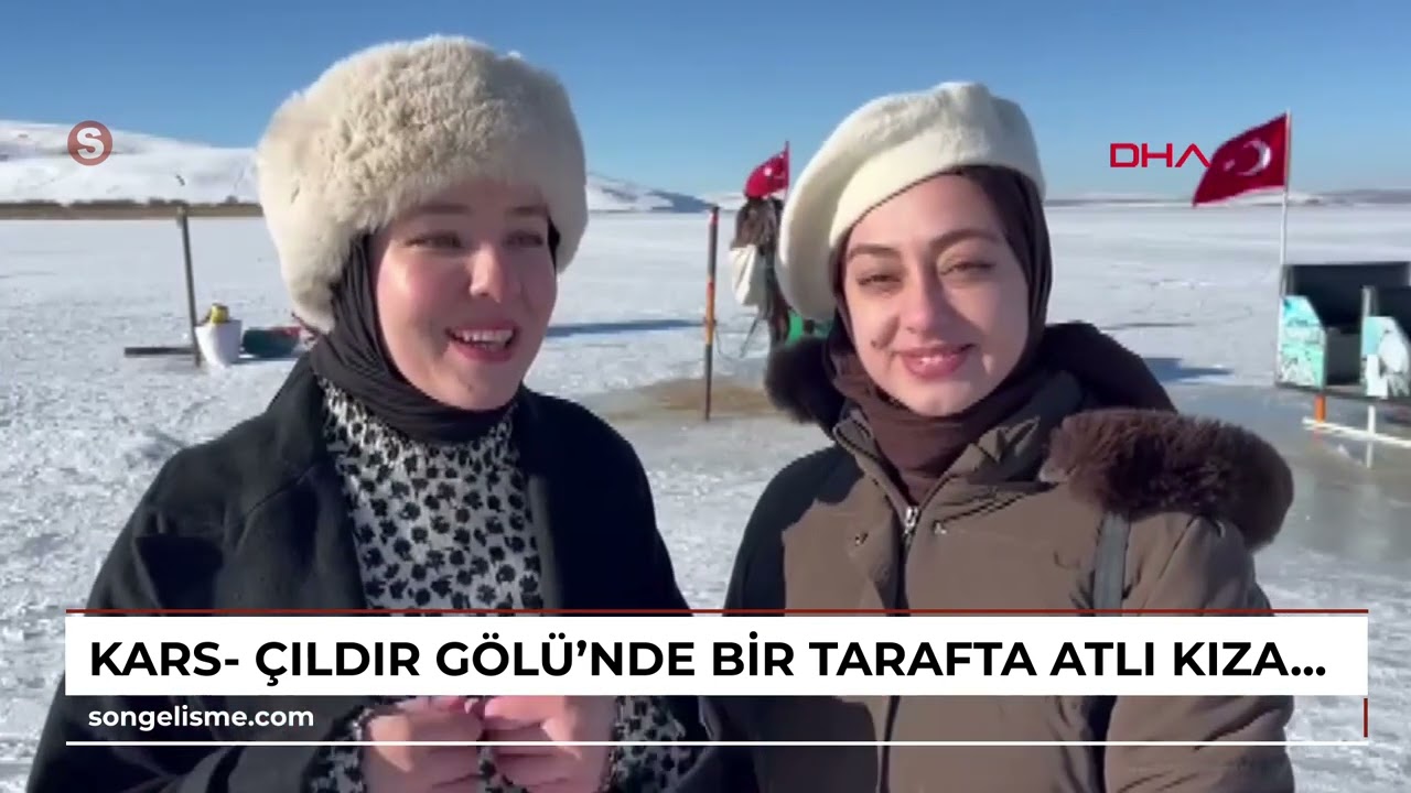 Kars- Çıldır Gölü'nde bir tarafta atlı kızak, bir tarafta buz pateni