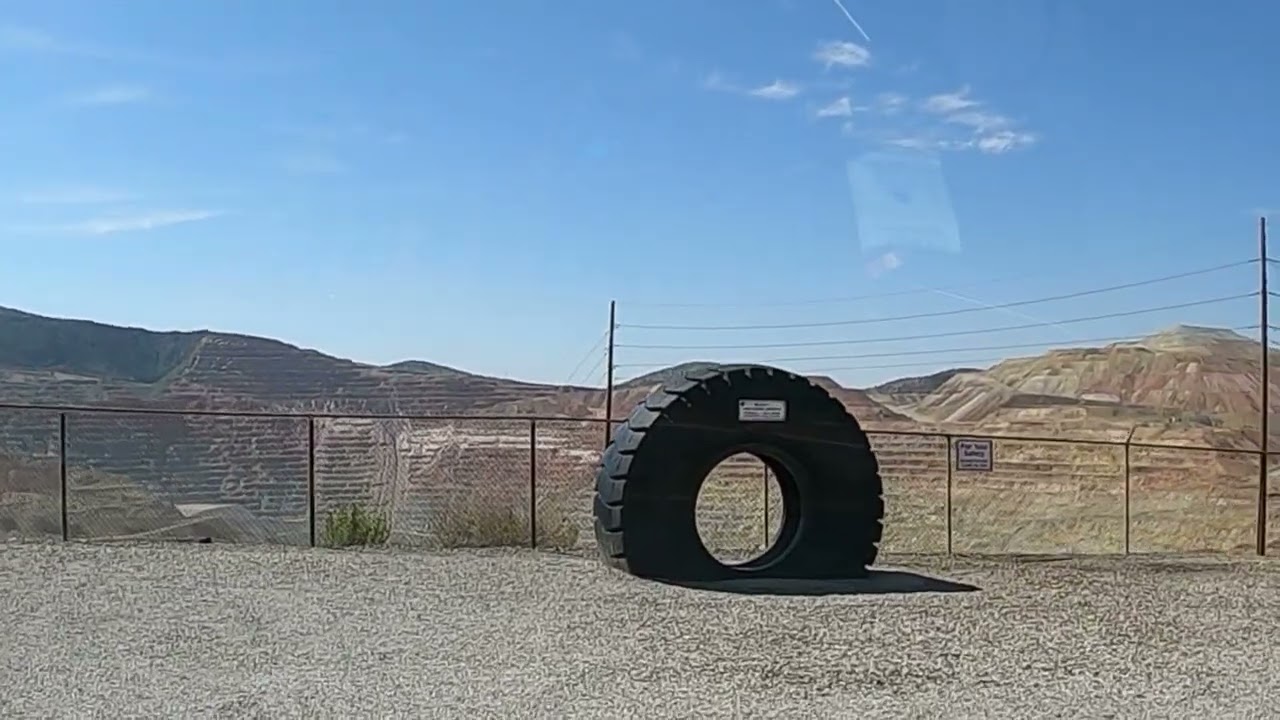 Santa Rita open pit copper mine, New Mexico