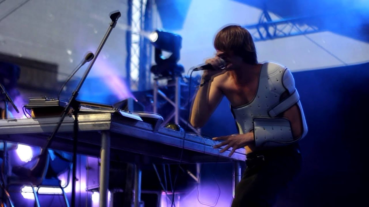 WWW  @ Colours of Ostrava 2014 Atomov&aacute; včela FullHD HQ