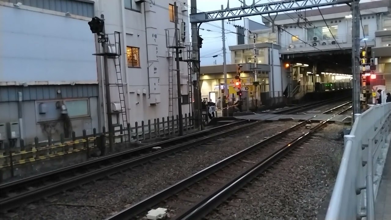 相鉄8000系8710編成快速海老名行