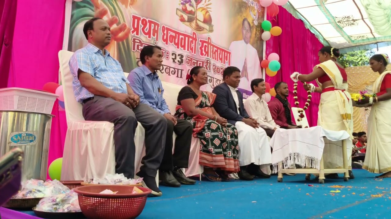 Musek de musek de re bhaiya Fr.Abhijit Bhengra MSFS, First Thanksgiving mass ✝️ Naya Purohit