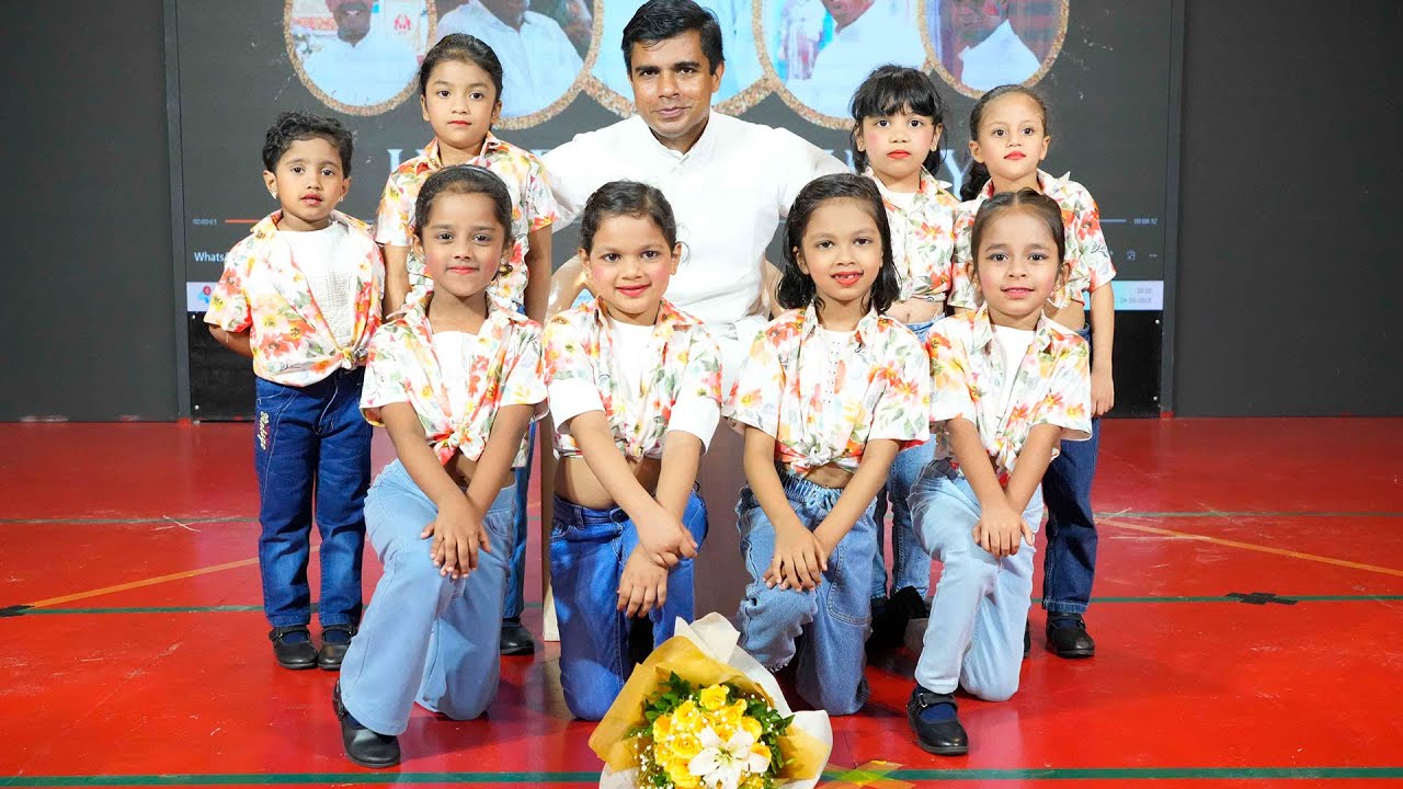 Energetic UKG Dance Performance
