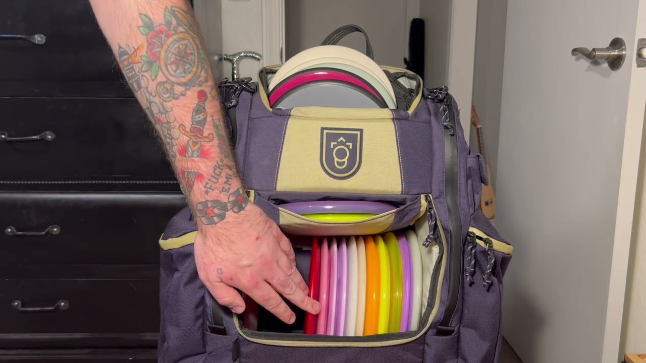 Building my 2025 Disc golf Bag! - Squatch Legend 3.0