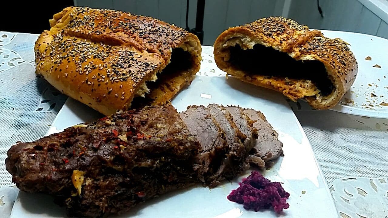 Самое НЕЖНОЕ и СОЧНОЕ мясо, ЗАПЕЧЁННОЕ в духовке в тесте.