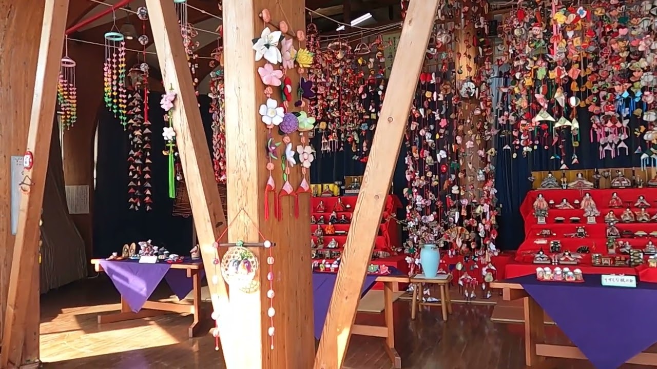 Conventions und erste Kirschblüten