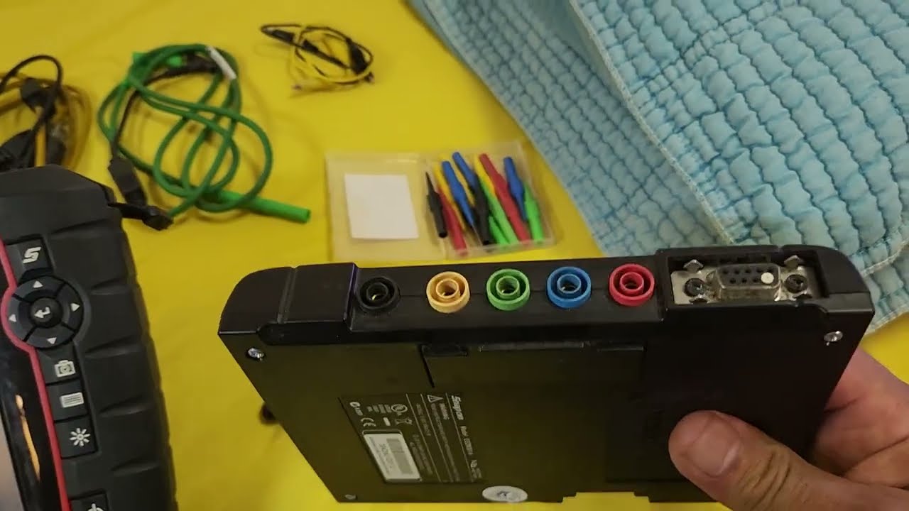 لمن لا يعرف ما هو  الاسكوب (Scope) اهم جهاز للكشف عن المشاكل الكهربيه والاليكترونيه للسيارات