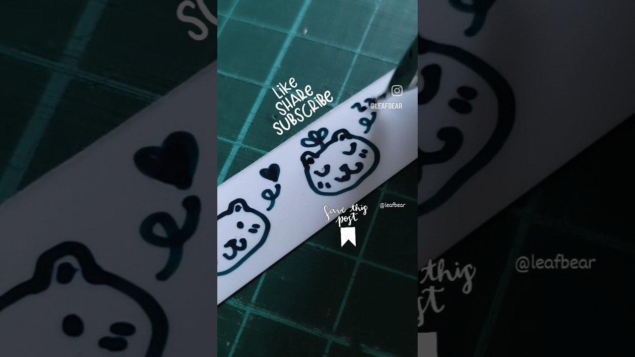 Drawing a Leafbear Doodle with Fountain Pen in Real Time 