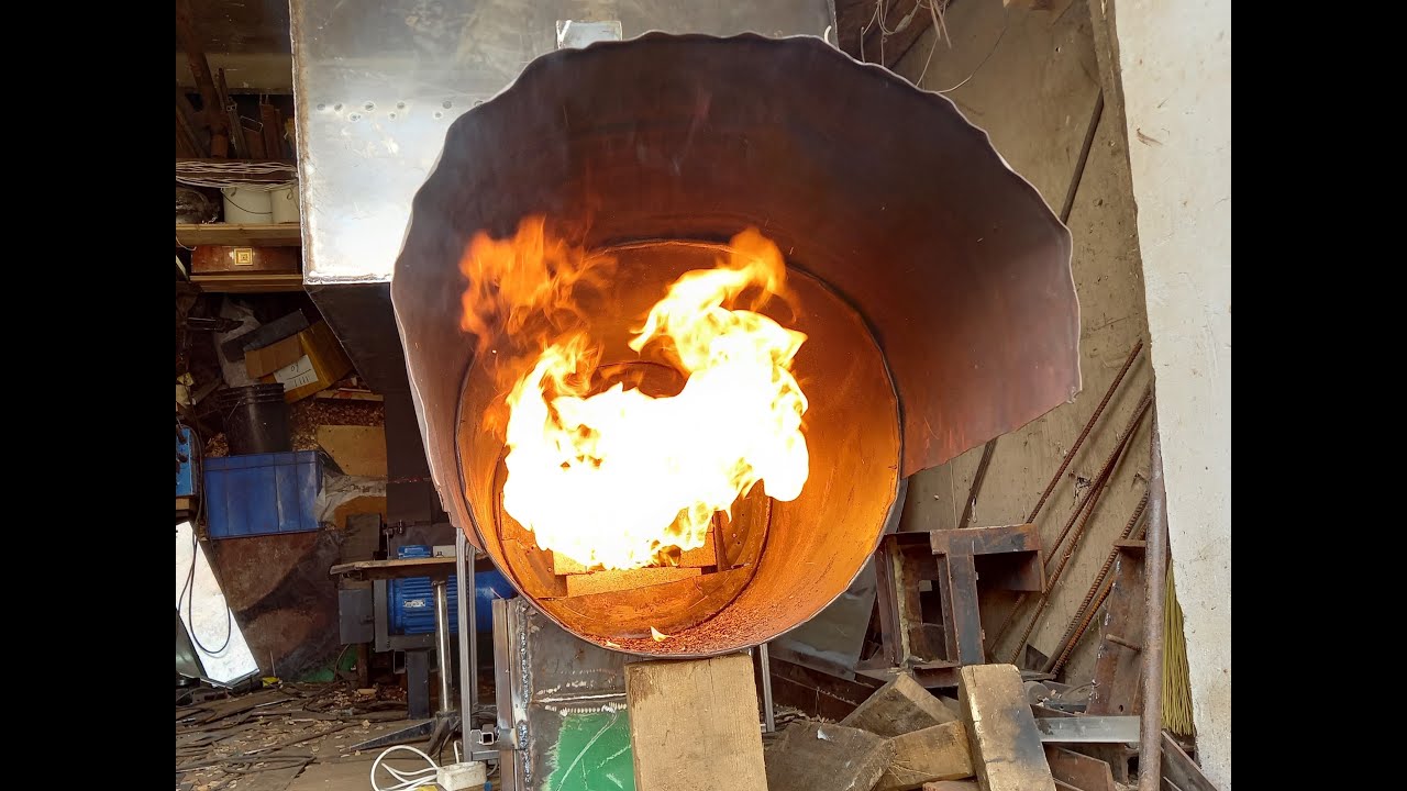 Отопление на щепе , котел Обжерина. Heating on wood chips, boiler Obzherin.