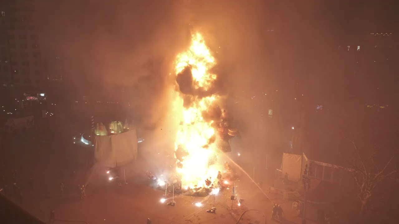 CREMA FALLAS VALENCIA 2025
