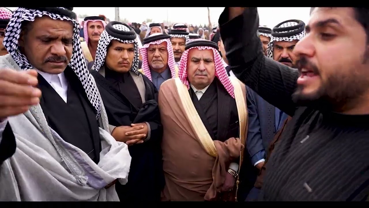جانبٌ من حضور المعزّين في تشييع الشيخ سعدون سعران آل كايم، شيخ عموم قبائل البعيج