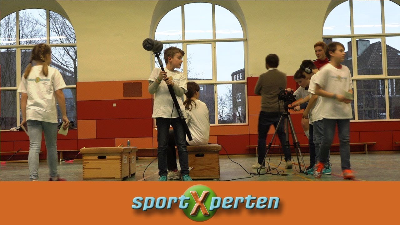 Hamburger Bundesligist im F...ball - Sport für die Schule und mehr...