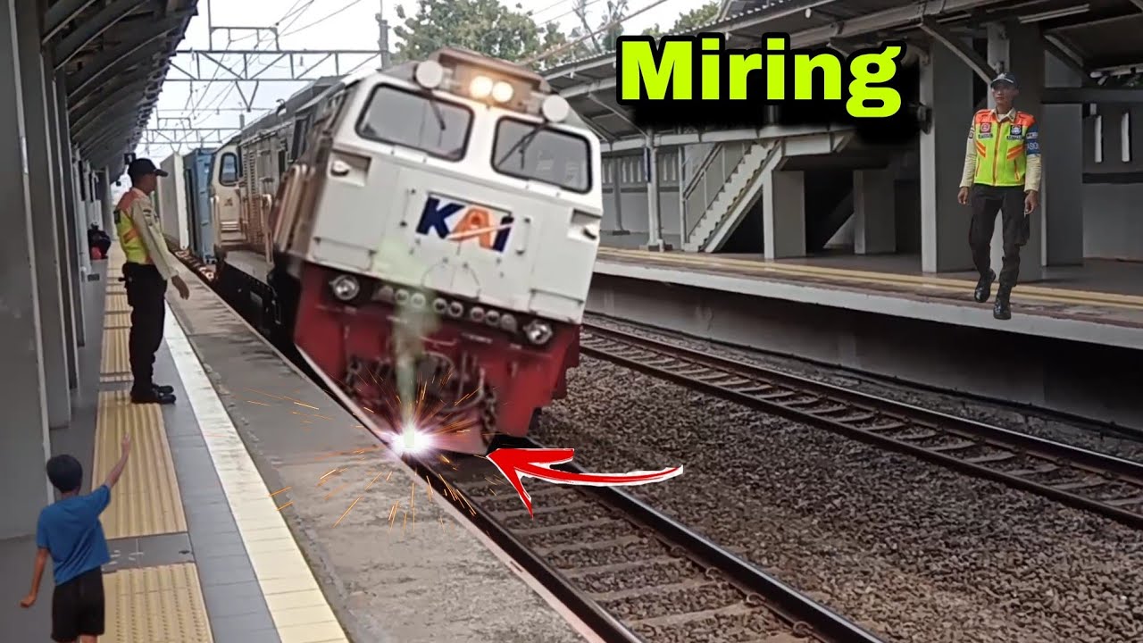 LOCOMOTIV MIRING❗️KERETA API PANJANG | KERETA API INDONESIA | KERETA API TUT TUT TUT