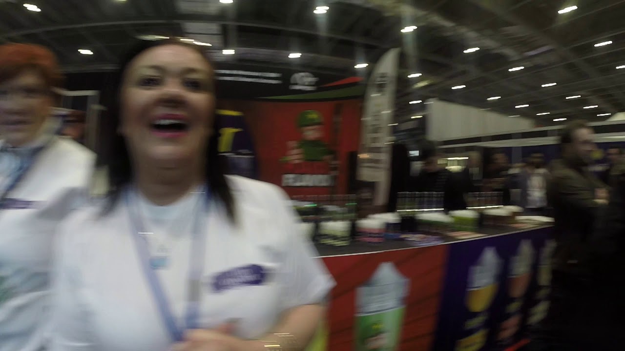 VapeJam 5 LVC Vlog: JuiceJam - The BIGGEST London Vape Event &bull;Cough Cough&bull;