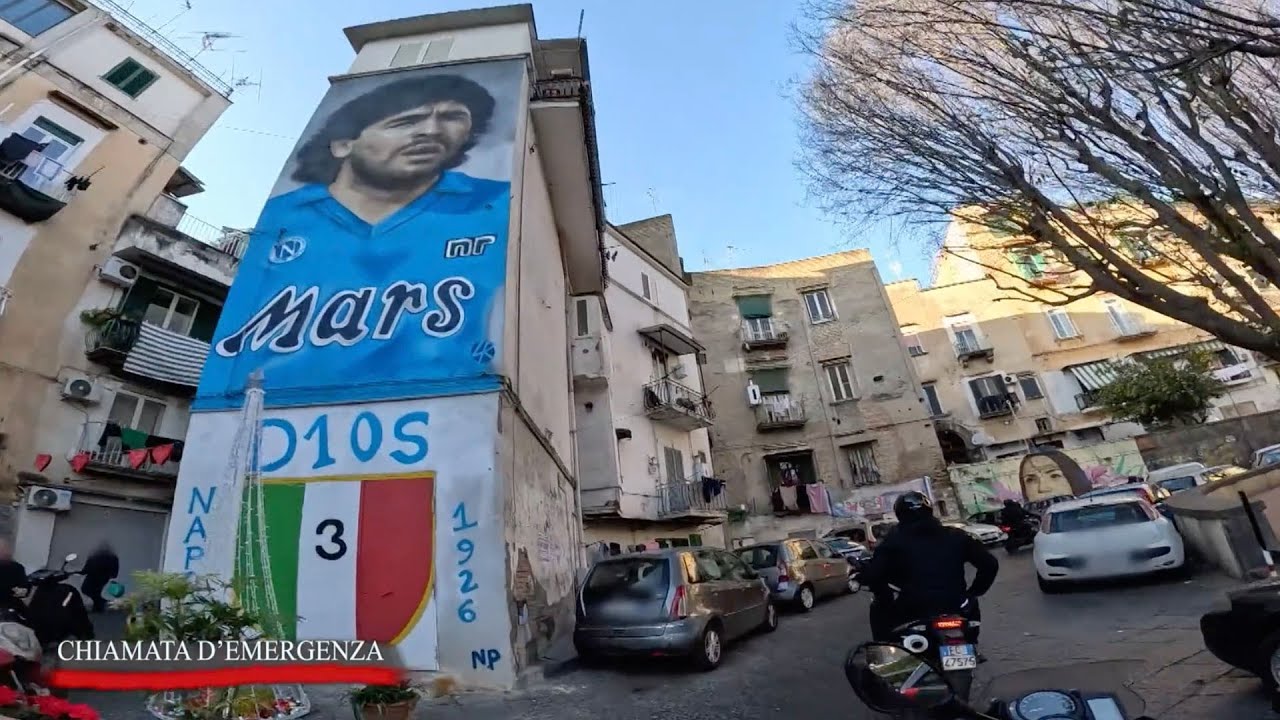 Napoli, Falchi Polizia, l'arresto di un ladro di telefonini - Chiamata d'emergenza 20/01/2024