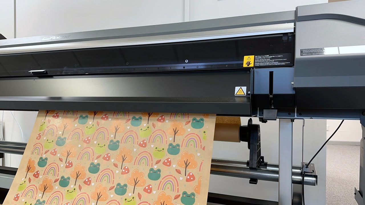 Printing Kraft Wrapping Paper using the Roland TrueVIS MG-640 UV Printer / Cutter