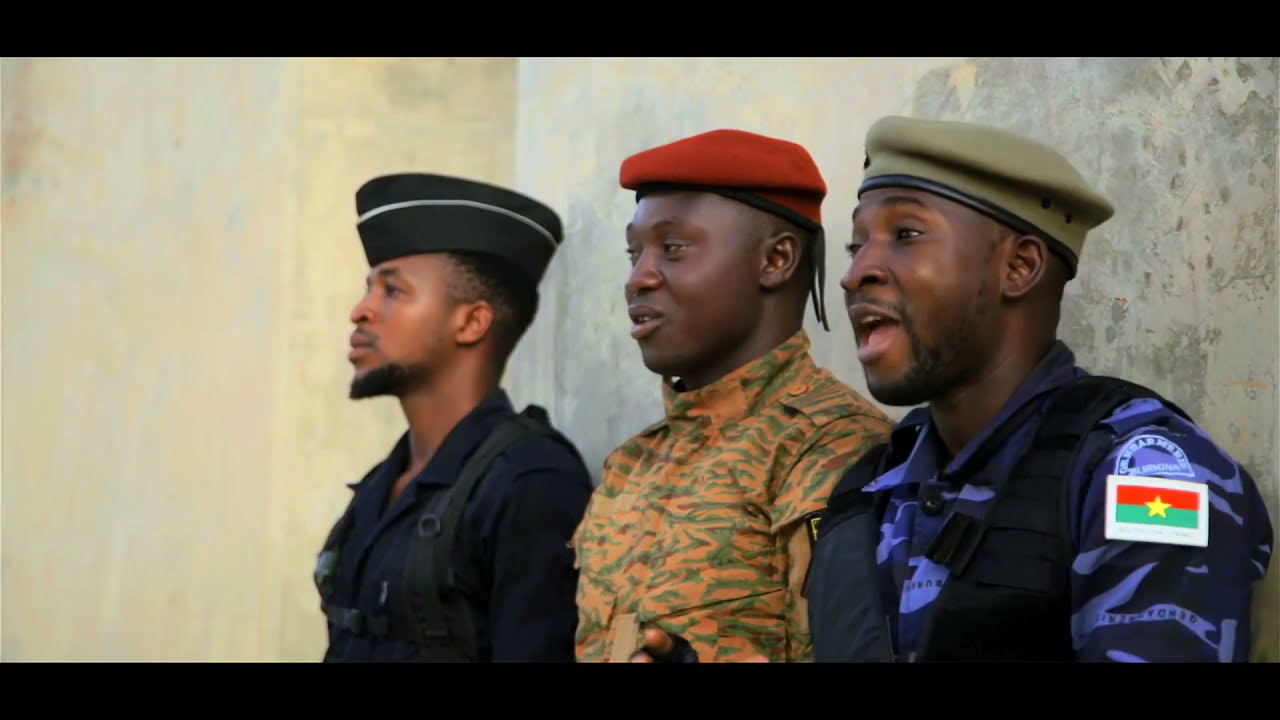 FILS DU MOOGHO feat BLACK ISSKO ,BARK BIIGA (hymne des FDS)