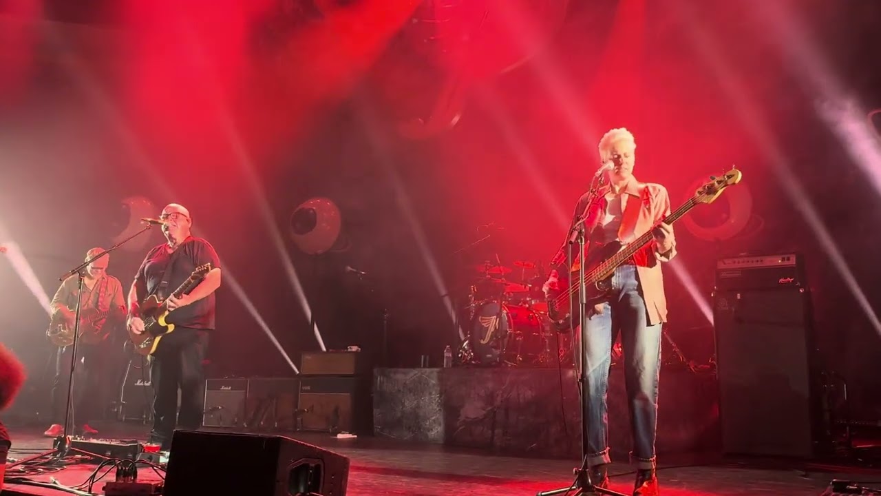 Pixies - Distance Equals Rate Times Time (LIVE 4K) | Palladium Hollywood, Los Angeles - Jun 20, 2025