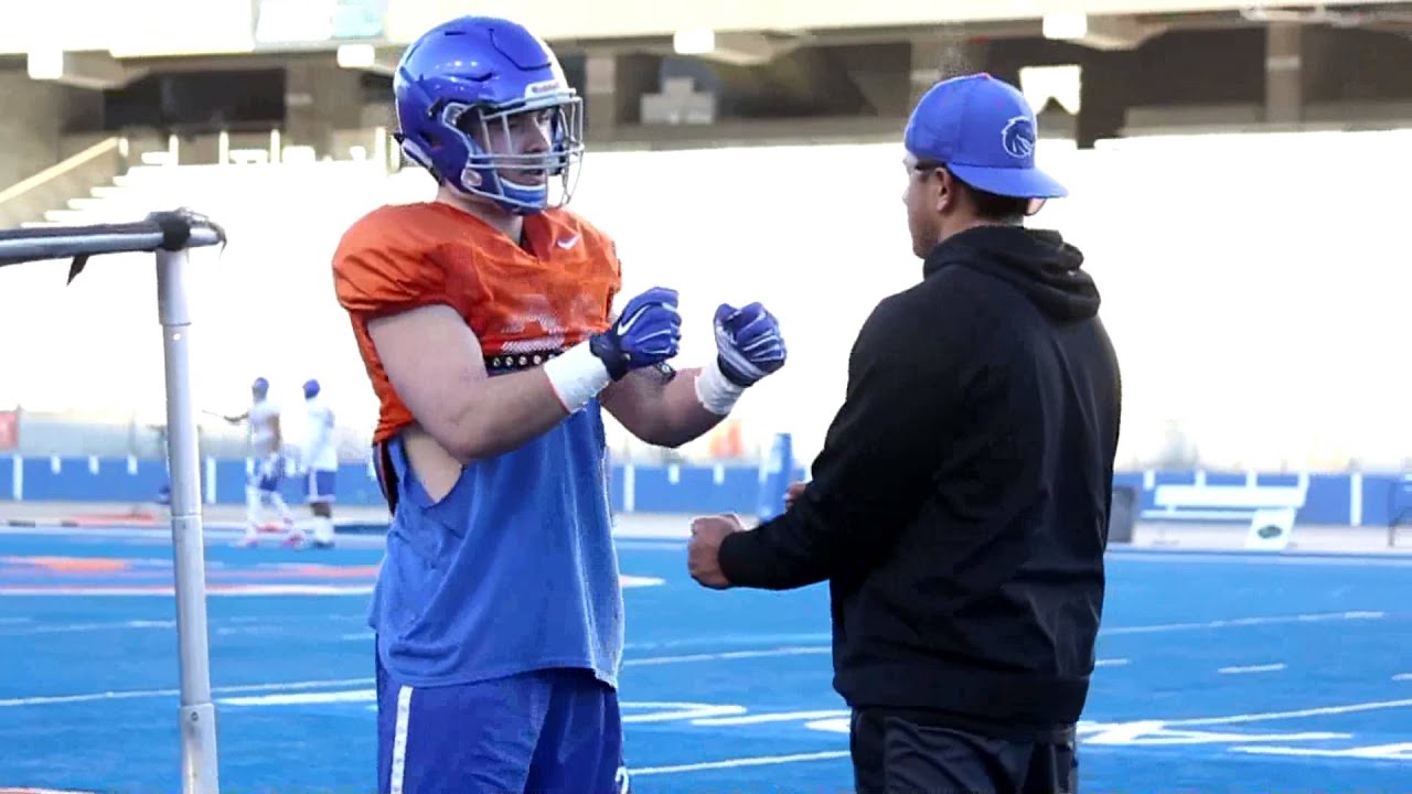 Andy Avalos - Linebacker's Coach