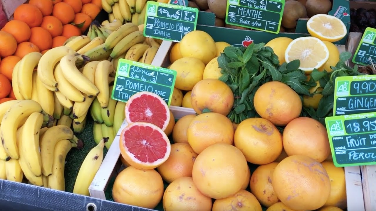 A Farmers Market in France - Le Marché Des Lices - 2nd Biggest Market in France