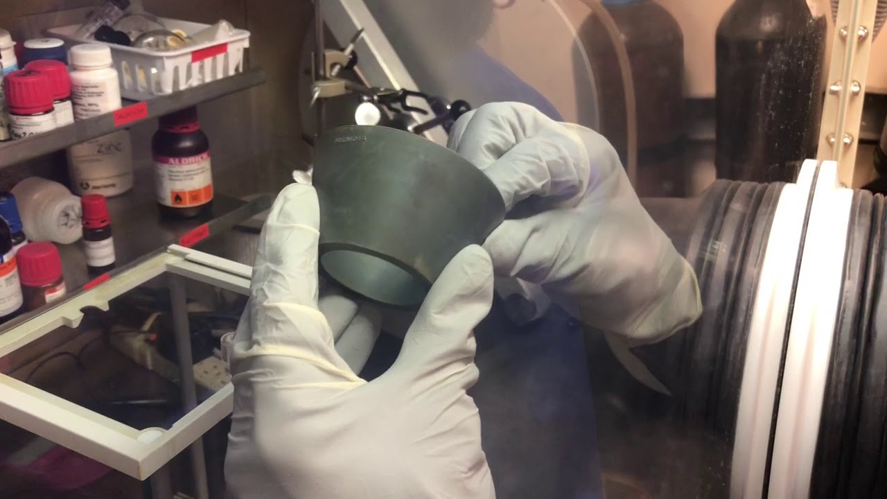Using a glovebox: bringing items in and weighing