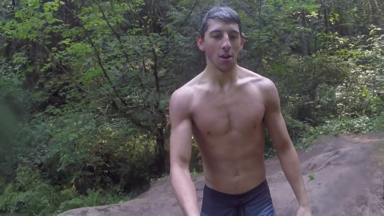 GoPro Washington Cliff Jumping 2017